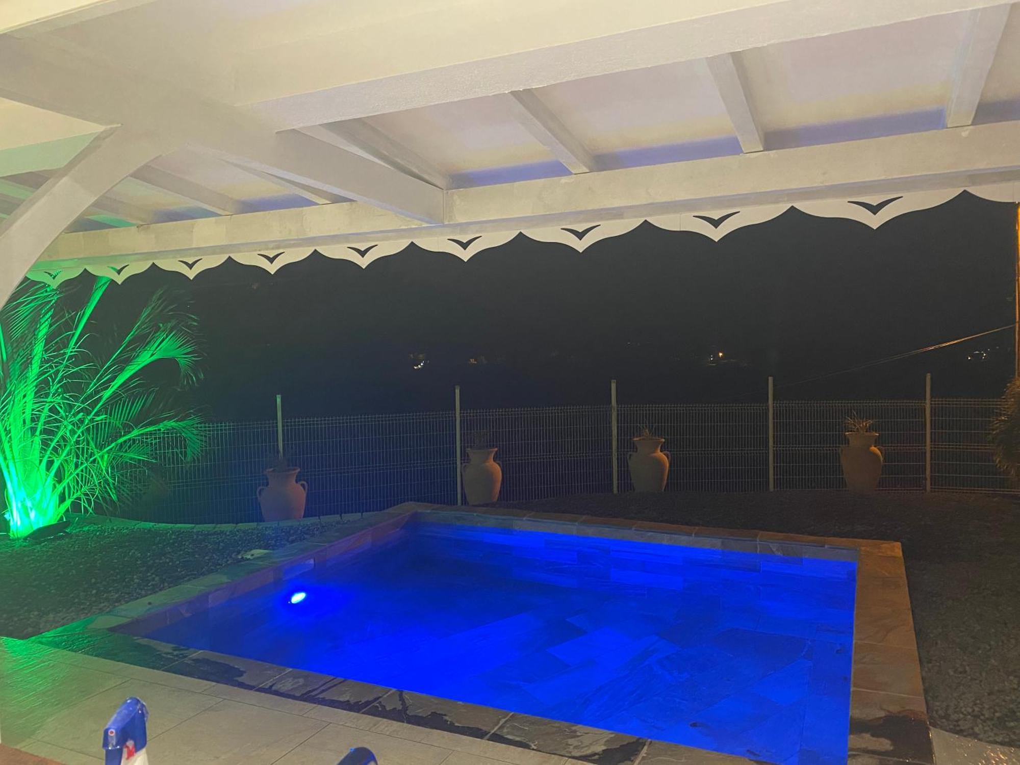 Les Appart Villa Sunbay Caraibes Avec Piscine Privative Vue Mer Et Montagne Le François Exterior foto